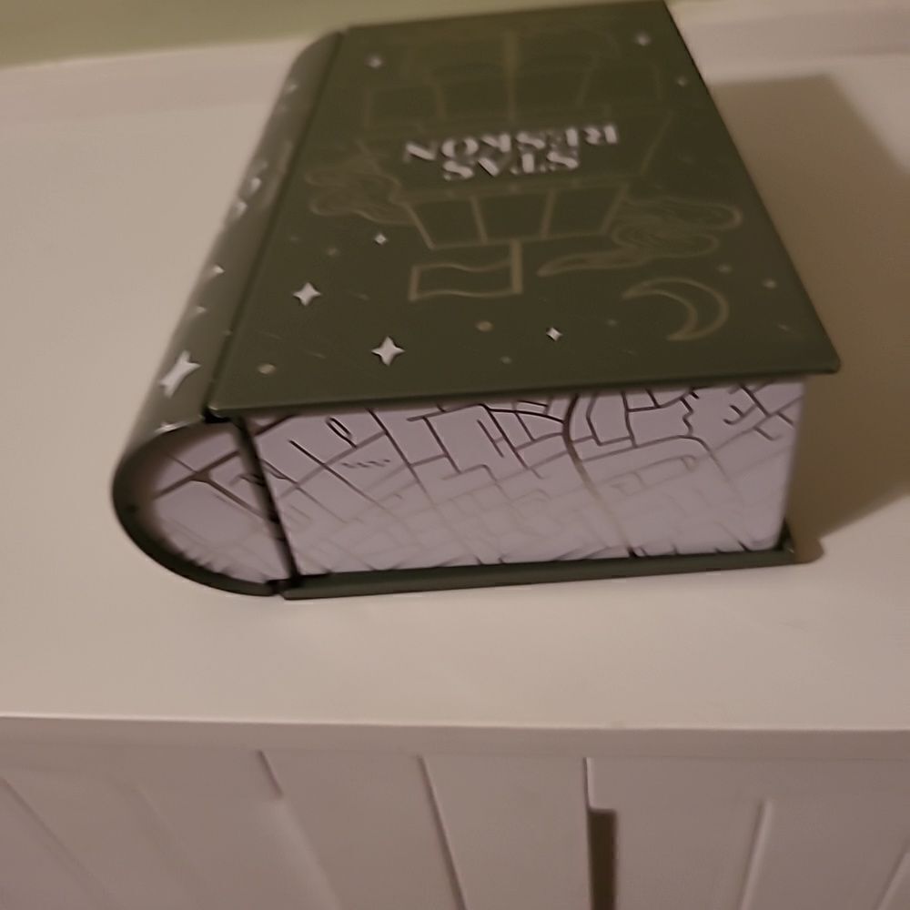 Tin Box - Picture 6 of 8